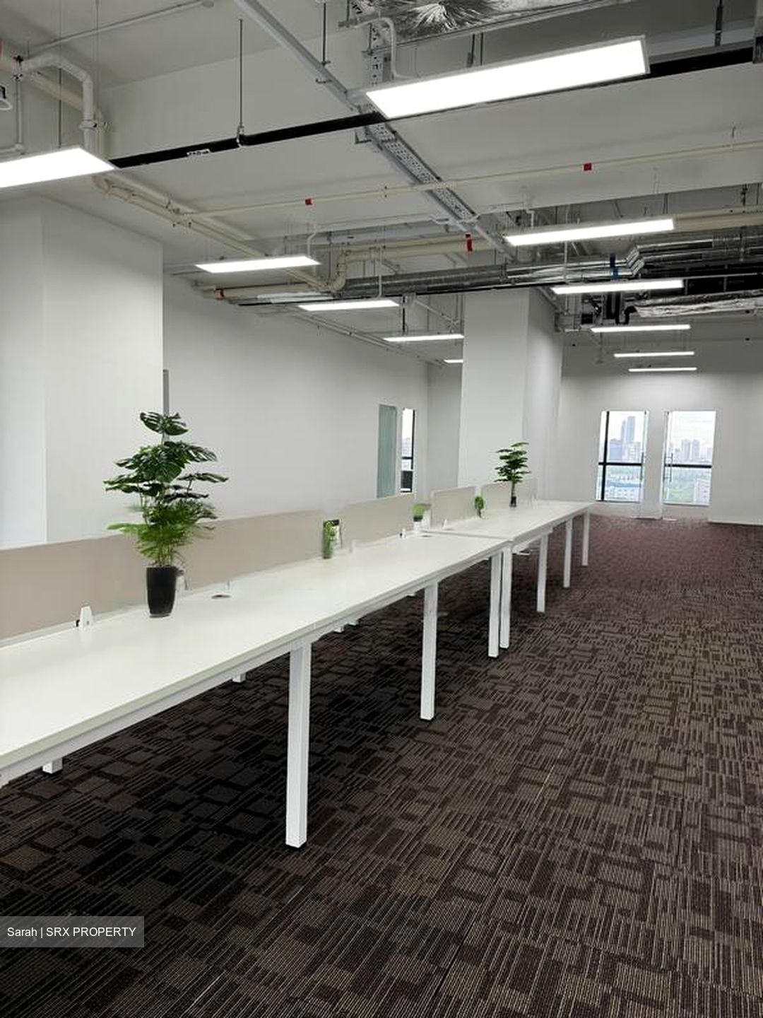 Woods Square (D25), Office #462631891